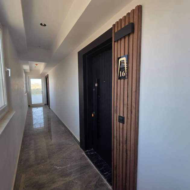 WhatsApp Image 2025-10-13 at 20.38.54 (1)